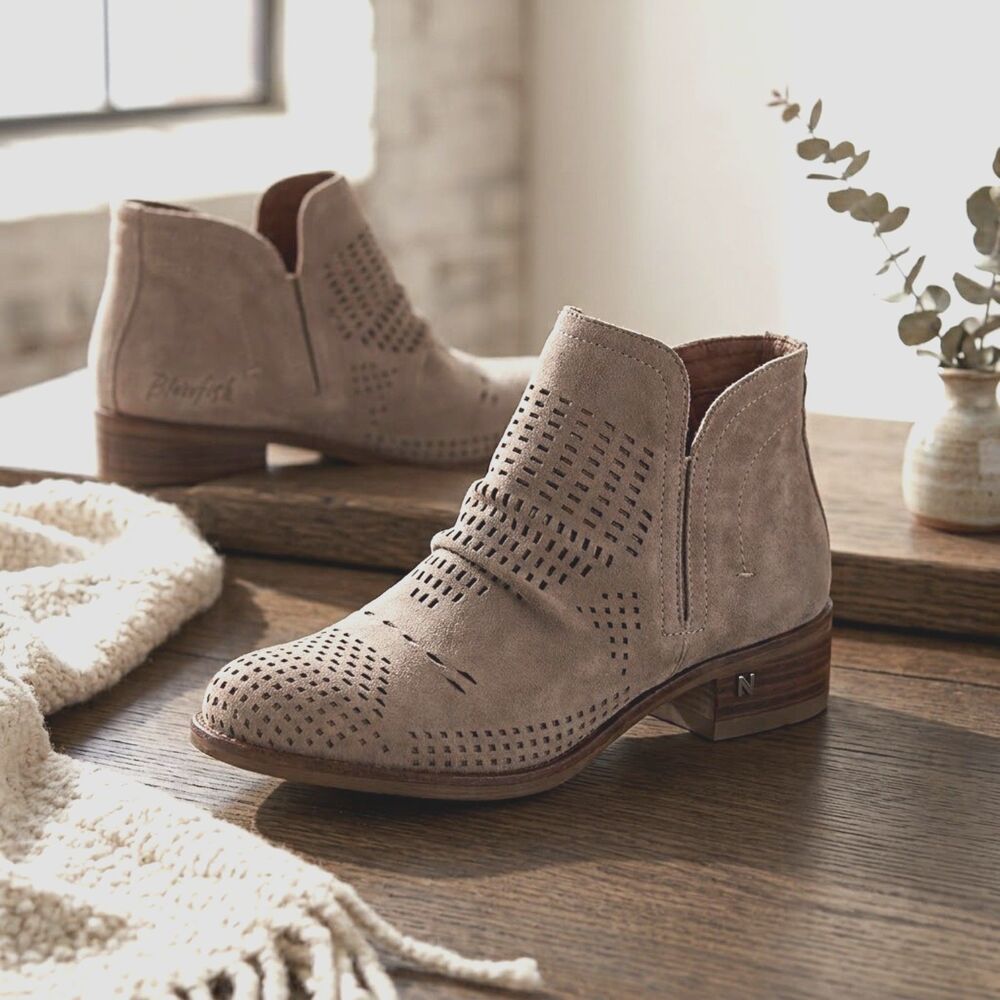Blowfish Malibu Laser-Cut Taupe Vegan Suede Ankle Bootie Ruched Western Boho 7